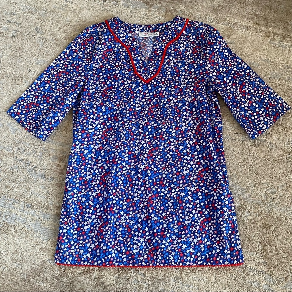 Vineyard Vines Stars and Whales V-Neck Top Tunic Patriotic 4th July Blue Red
